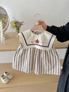 女童海军蓝领条纹连衣裙，韩版婴儿和幼儿夏季服装