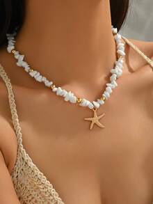 1件绿松石项链，时尚手工串珠金属吊坠珠宝项链，适合女性日常佩戴和海滩度假旅行。宝石形状和大小随机。