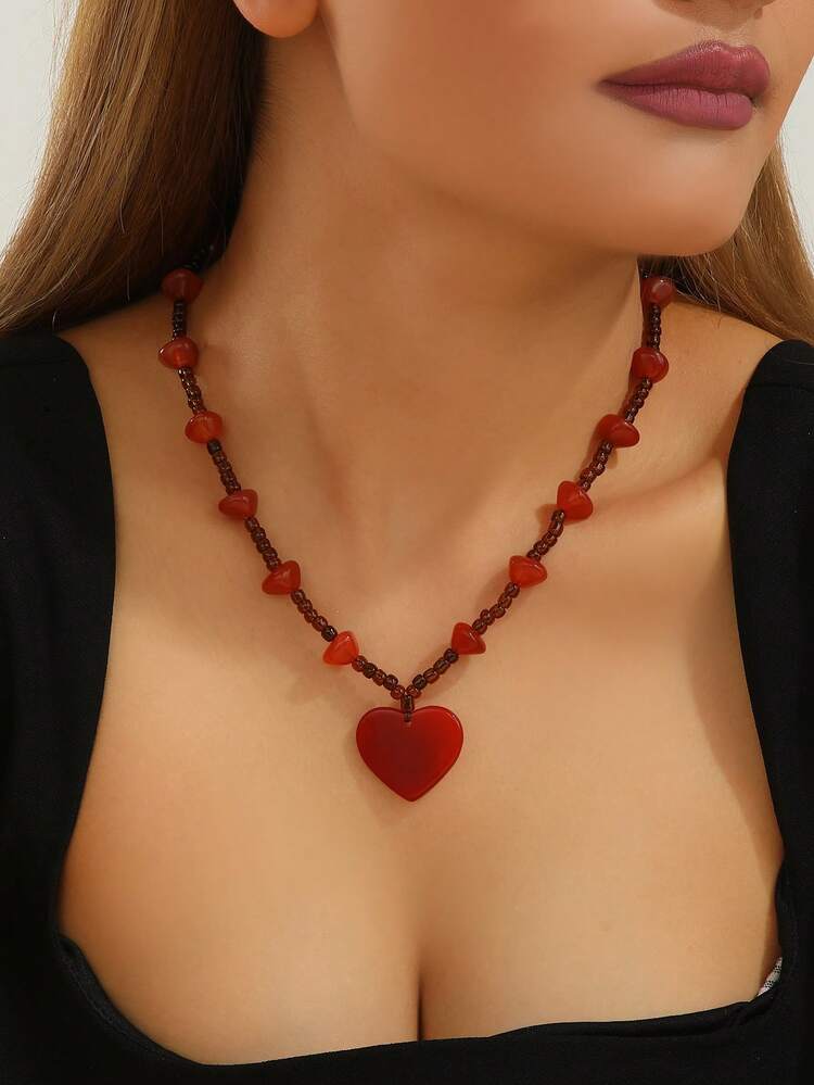 1pc Vintage Heart-Shaped Beaded Resin Handmade Necklace, Small And Portable Valentines,Mom,Mother,Mother's Day,Gift