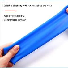 1 件纯色泳帽，硅胶贴合泳帽，适合室内游泳池必备，配有耳塞和鼻夹，具有高弹性和非锁头特性