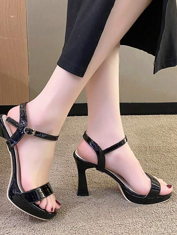 Chaussures d'été femme à talon haut à bout ouvert et ajourées, sandales à la mode de couleur unie pour dames, polyvalentes