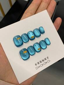 10 pezzi di piccole bolle di pesce per rinfrescarsi d'estate, unghie corte e molto carini, perline di vetro blu a forma di occhio di gatto, unghie con piccoli pesci misteriosi e sognanti, blu mare, l'effetto rende le persone felici, unghie-arte fatti a mano puri e riutilizzabili