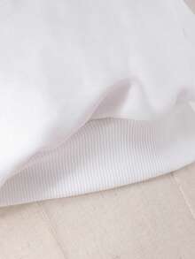 女童字母印花圆领长袖上衣和牛仔裙套装 - 白色 - 查看 6