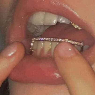 1 Pc Individualistic And Simple Hip-Hop  Braces