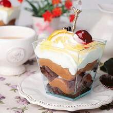 100 个慕斯杯 + 100 个勺子：甜点勺和杯子，适用于派对、冰淇淋、糖果、生日、婚礼和节日聚会 - 仅可手洗