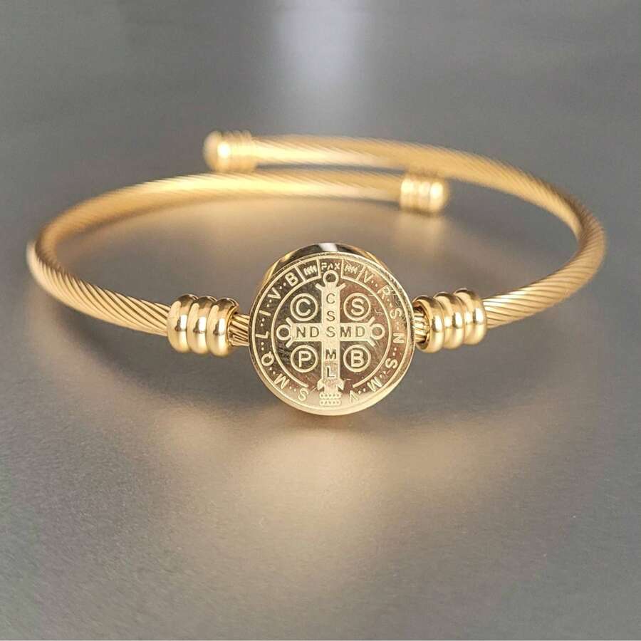 Pulseira Bracelete Luxo São Bento Ajustável Dourada Cabo de Aço Inoxidável 316L - Dourado - Visão 1