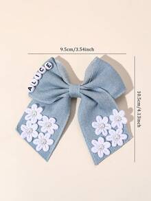 1 件女士定制发饰，女孩个性化名字蓝色牛仔蝴蝶结鳄鱼夹，定制名字，纯色牛仔蝴蝶结发夹，带珍珠花，优雅蝴蝶结发夹，休闲度假蝴蝶结发夹，女士发饰