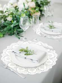 100 Pcs Round White Paper Doilies, Lace Paper Place Mats Rustic Scallop Doily Disposable Paper Table Pads For Food Cakes Crafts Party Weddings Tableware Decor - White - View 5