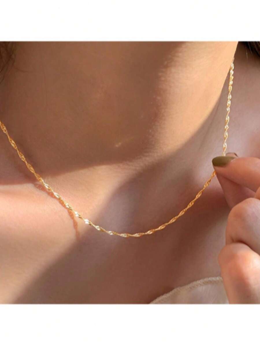 Exquisite Elegant Water Wave Chain Design Stainless Steel Plated Clavicle Chain Female Jewelry - Necklace - View 1