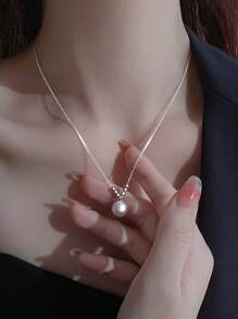 1 pièce Collier pendentif boule porte-bonheur en argent sterling S925, design minimaliste à la mode, style rétro élégant, chaîne pour la clavicule, polyvalent pour un port quotidien, cadeau idéal