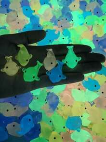 10/30/50pcs DIY Mini Dolphins, Luminous Mini Resin Dolphins, Small Animals That Glow In The Dark, Suitable For Holiday Gifts, Sock Gifts, Party Gifts, Prank Games, Landscape Gardens, Home Decoration, Room Decoration Etc