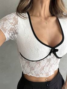 Elegant Lace Patchwork Color Block Blouse With Fiyonk Details, White, Suitable For Party, Stage And Concerts - White - View 4