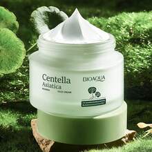 6-Piece Centella Asiatica Skincare Set Gentle Cleansing Deep Hydration One Set For Daily Skincare Needs Suitable For All Skin Types - Green - View 4