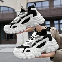 Couples Chunky Sneakers, Mesh Breathable Thick Sole Casual Athletic Shoes, Non-Slip Wear-Resistant, Suitable For All Seasons - Black - View 2
