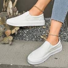 女士休闲运动鞋一脚蹬运动鞋，纯色百搭休闲运动鞋，适合所有季节 - 白色 - 查看 4