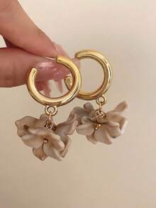 1 对金属环和树脂花复古风格吊坠耳环，优雅派对配饰，适合休闲、节日