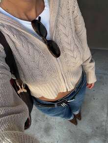 Senya 秋冬新款复古超大翻领双拉链麻花针织开衫，宽松落肩休闲开衫，日常通勤、教师、机场、冬季情人节、新年等场合皆宜 - 卡其色 - 查看 4