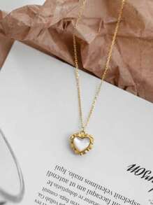 Fashionable Elegant Retro Minimalist Heart Necklace