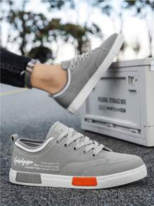 Men's Canvas Casual Sneakers With Letter Print Design, Flat, Anti-Slip, Suitable For All Seasons
