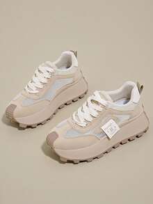 女士厚底运动鞋 - 透气网眼，低帮系带休闲鞋，增高厚底，圆头厚底运动鞋，防滑，适合所有季节 - 卡其色 - 查看 11