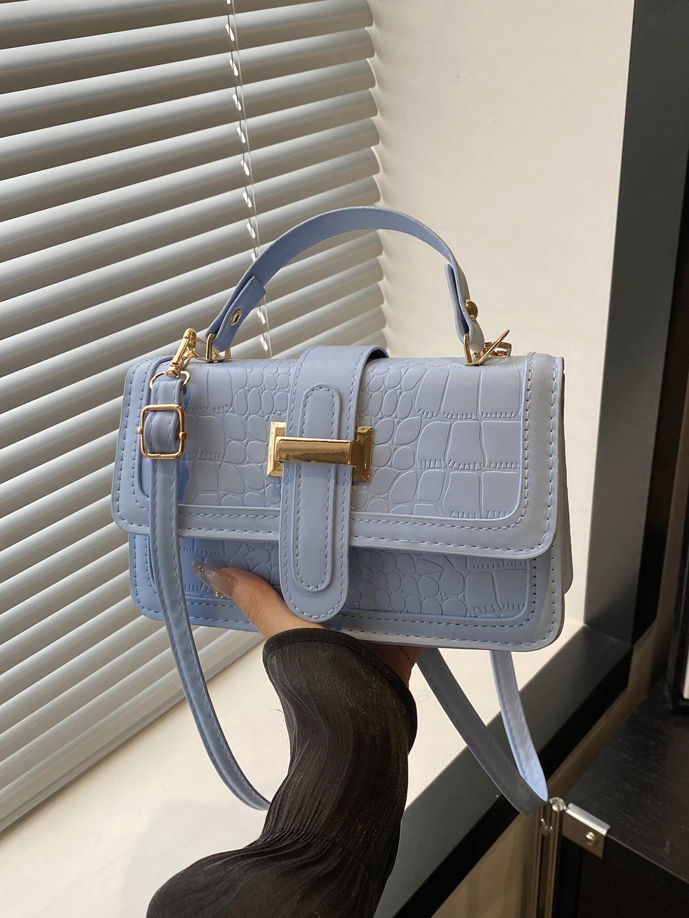 حقيبة كتف موضة نسائية تتماشى مع خريف شتاء 2024 ،حق...