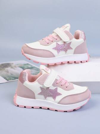 Een paar lage roze kinderschoenen voor de lente en herfst van 2025, sportschoenen met zachte zolen, casual schoenen voor meisjes in de lente en herfst