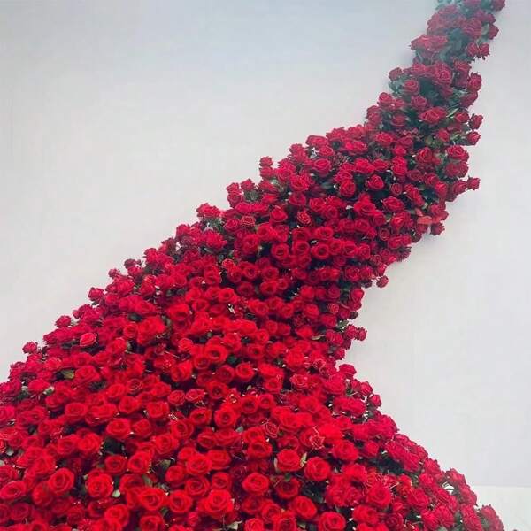 1pc/2pcs/5pcs Artificial Velvet Roses, Christmas Decor, Table Decor, Dining Room Decor, Room Decor, Home Decor, Bathroom Decor, Bedroom Decor, Wedding Decor, Office Decor, House Decor, Anniversary Decor, Beautiful Gift