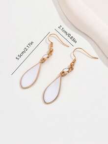 1 对简约法式水滴吊坠耳环，适合女士佩戴，适合派对、度假、通勤、休闲穿着，可作为礼物