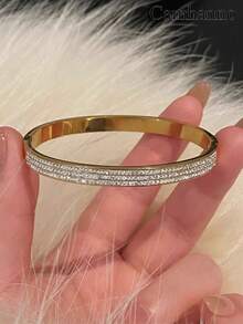 Camhanno 5件套优雅金色不锈钢手链套装，独特设计，是情侣的理想之选，也是完美的日常装饰礼品和珠宝礼物。 - 金色 - 查看 8