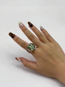 1 件/2 件梦幻绝对彩色渐变树脂透明不对称纹理闪光戒指，适合女性日常休闲装装饰和赠送朋友