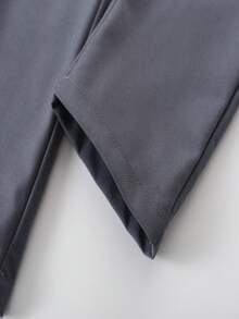 KIMOCAT Conjunto de 2 peças de roupa infantil masculina, camisa branca de manga comprida e calça com babador - Preto - Ver 4