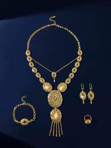 1 Set Middle Eastern Style, Minimalist, Sweet, Exaggerated Design Golden Copper Fashionable, High-End, Retro Jewelry Accessories Including Necklace, Bracelet, Ring, Earrings, Suitable For Women Outdoor Casual Party, Daily Dates, Christmas And Other Holidays Gift, Girlfriend, Parents Gift