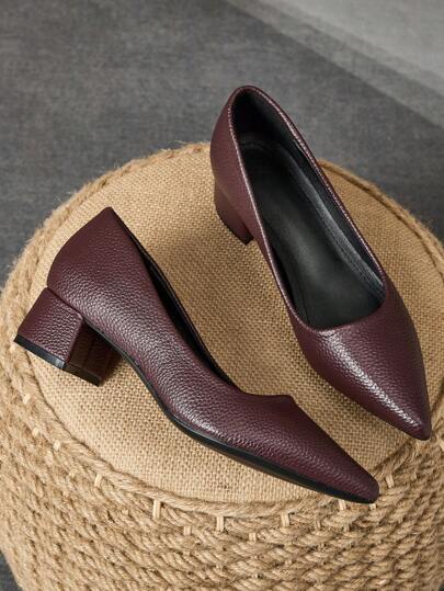 Chaussures à talons avec pointe effilée verte, texture de pierre bleu marine, talon recouvert de couleur abricot, convient pour les vacances, les voyages, la marche, l'extérieur, le style rétro casual, polyvalent, chaussures noires haut de gamme de 5 cm