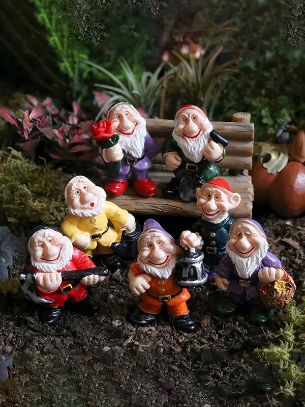 Set Of 7pcs Miniature Fairy Garden Gnomes Dwarf Figurines Mini Resin Garden Gnomes Elf Figures Funny Bonsai Micro Statue Decoration