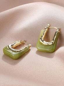 Geometric Design Earrings - Green - View 1