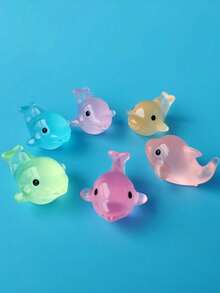 10/30/50pcs DIY Mini Dolphins, Luminous Mini Resin Dolphins, Small Animals That Glow In The Dark, Suitable For Holiday Gifts, Sock Gifts, Party Gifts, Prank Games, Landscape Gardens, Home Decoration, Room Decoration Etc