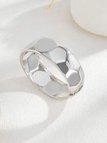 1pc Vintage Minimalist Asymmetric Hollow Metal Teardrop Snake Bracelet, Exaggerated Fashion Geometric Abstract Unique Spring Opening Bangle, Suitable For Women's Daily Commute, Holiday Gifts, Friends Gathering And Banquets, Fashion Accessory