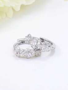 方晶锆石纯银耳环，小花形耳环，经典防过敏简约时尚耳环，适合日常佩戴，生日礼物 - 銀色 - 查看 4