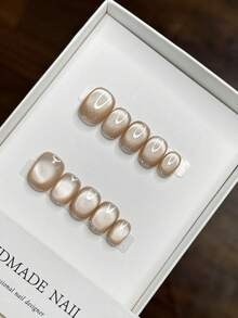 10 片纯手工制作的可穿戴短方圆指甲形状的指甲，手绘猫眼指甲，高品质简约设计指甲，YK 指甲，独特小众创意假指甲，可爱的现代风格指甲，日常使用，夏季和春季指甲，可拆卸佩戴和可重复使用，手工制作的按压指甲，手工压指甲。 - 彩色 - 查看 1