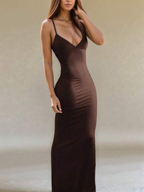 Vestido longo de alcinha sem bojo liso elegante festas sensual colado empina bumbum tecido suplex moda verão sem mangas 2025 noite basico