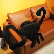 Preparado para Halloween - Escorpión negro de peluche realista: 3D serie oscura, animal de peluche para una decoración espeluznante del hogar o un juguete festivo