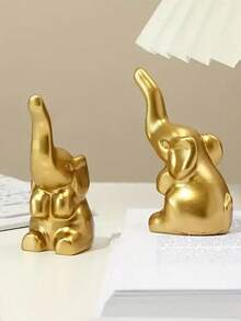 2 Pieces European Luxury Auspicious Elk Resin Ornaments, Home Lucky Decorations, Wine Cabinets, Porch TV Cabinets, Desktop Ornaments, Suitable For Home Decoration, Bedroom Decoration, Office And Students, Storage, Wedding Decoration, Home Decoration, Jewelry Storage, Party Decoration, The Best Gift.