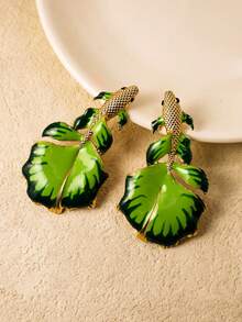 1 Pair Red Wedding Dress Ruffle Design Resin Goldfish Earrings - Betta Fish Earrings - View 22