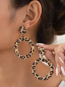 1 pièce paire de boucles d'oreilles rondes en métal imprimé léopard et 1 pièce collier assorti, style européen et américain vintage à la mode, convient pour les boîtes de nuit et les soirées