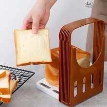 1 件紧凑型折叠面包切片机，可折叠面包切刀指南，用于自制面包、奶油卷和三明治的厨房配件，耐用 PP 材质，不带电，适合家庭和户外使用 - 彩色 - 查看 5