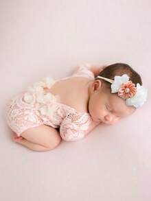2Pcs Newborn Baby Photography Outfit Set - Chiffon Flower Lace Decor Dress & Pearl Headband For Girls, 70cm And Under - Multicolor - View 2