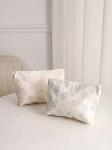 1pc Makeup Bag Relief Flower Cosmetic Bag Women Bags For Make Up , Small Bag Storage Makeup Case,Travelling Bags For Ladies,Pencil Case Daily Big Large Capacity Makeup Brushes Travel Toiletry Bag Organizer Make Up Bag