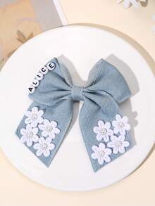 1 件女士定制发饰，女孩个性化名字蓝色牛仔蝴蝶结鳄鱼夹，定制名字，纯色牛仔蝴蝶结发夹，带珍珠花，优雅蝴蝶结发夹，休闲度假蝴蝶结发夹，女士发饰