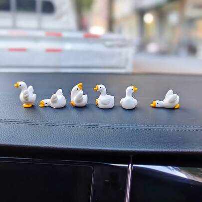 6 件迷你鹅树脂汽车仪表板装饰 - 可爱的鹅雕像，适用于汽车内饰、办公桌、家居货架 - 有趣的动物装饰配件，带防滑底座 - 送给动物爱好者的完美礼物