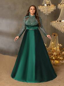 Faeriesty Curve Plus Elegant Mock Neck Evening Gown With Sheer Sleeves - A-Line Satin Skirt, Rhinestone Embellishments For Galas, Wedding Banquets, Proms & Black Tie Affairs